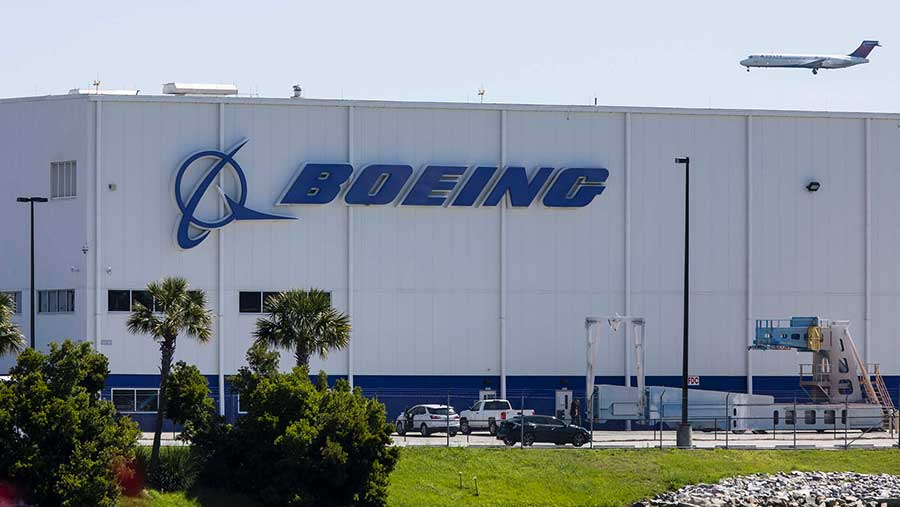 Boeing Denda usai Insiden Jet Alaska Airlines