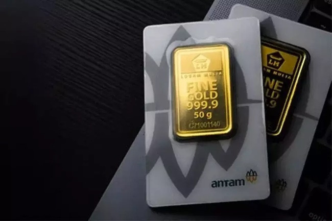 Harga Emas Antam Turun Tipis di Awal September