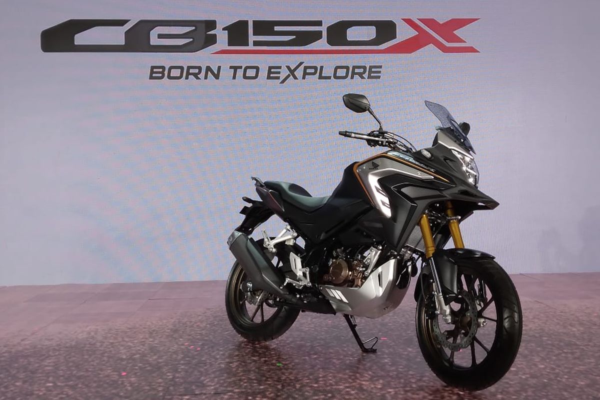 Motor Adventure Terbaik untuk Touring Jarak Jauh