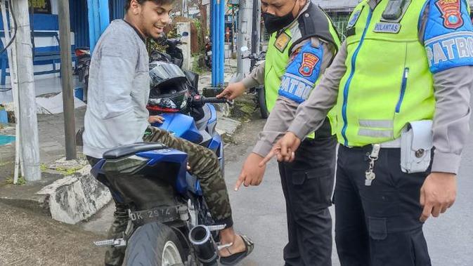 Operasi Zebra 2025: Tindakan Tegas Terhadap Pelanggaran Lalu Lintas