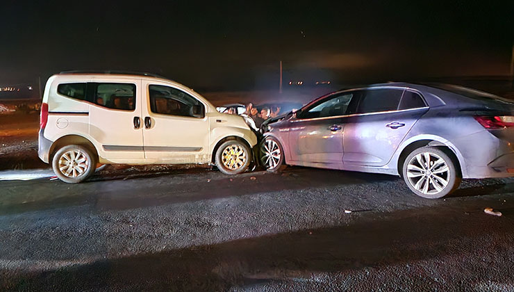 Kecelakaan Mendebarkan di Konya: 8 Orang Terluka dalam Tabraan